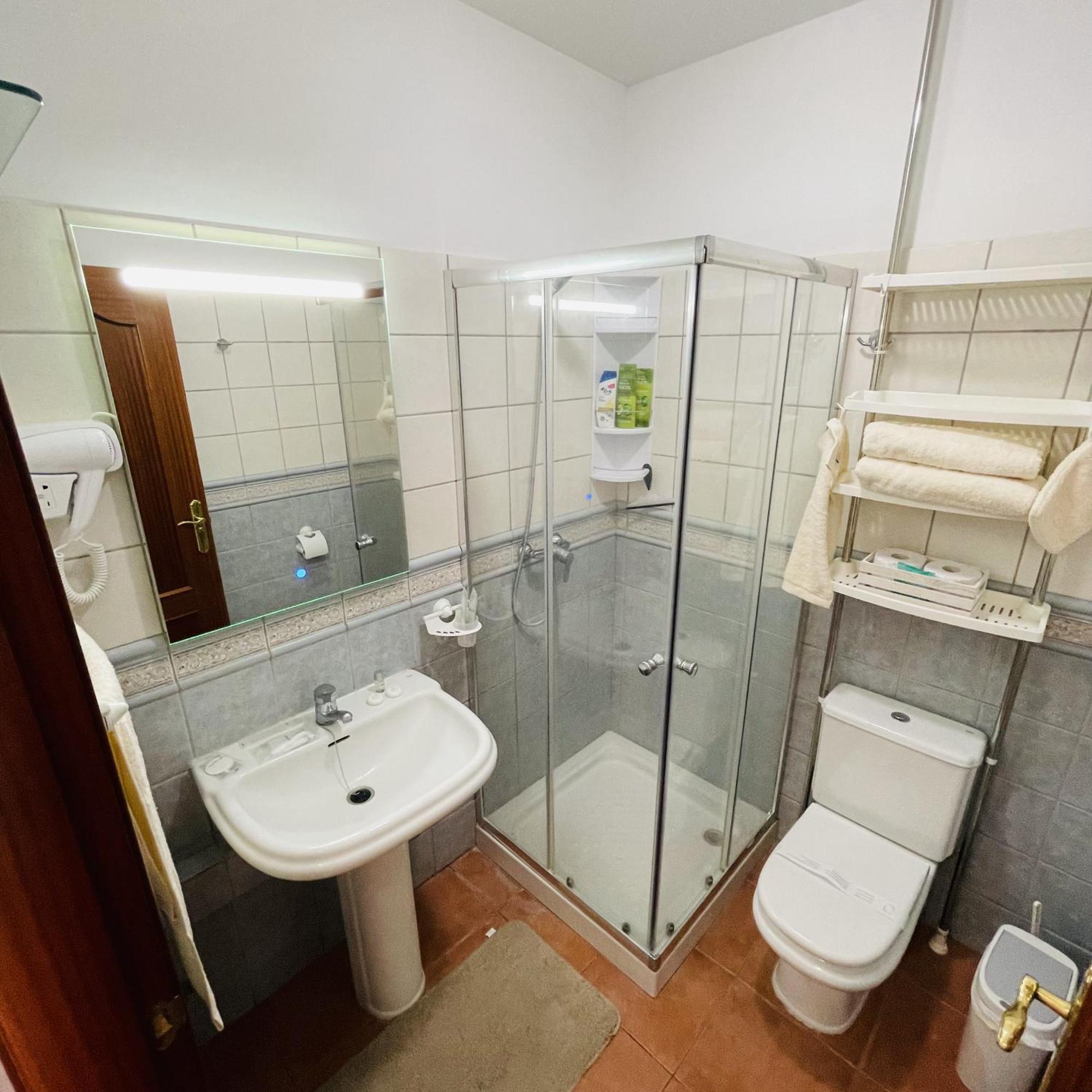 Apartamento Brisas Del Sur - Oasis Tenerife Sur Playa de San Juan  Kültér fotó